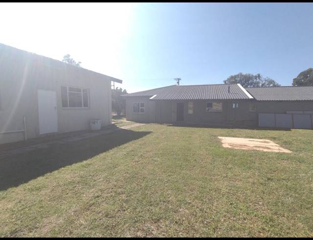 OFFICE FOR SALE IN HIGHBURY